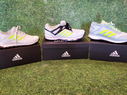 Sporting Goods Store «Just Her Sports», reviews and photos, 3700 Greenbriar Dr, Houston, TX 77098, USA