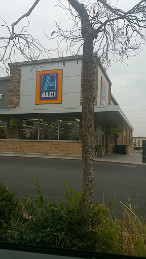 Supermarket «ALDI», reviews and photos, 2120 Panama Ln, Bakersfield, CA 93304, USA