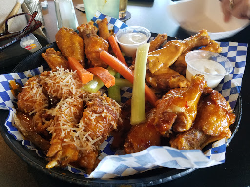 Booty's Wings Burgers & Beer