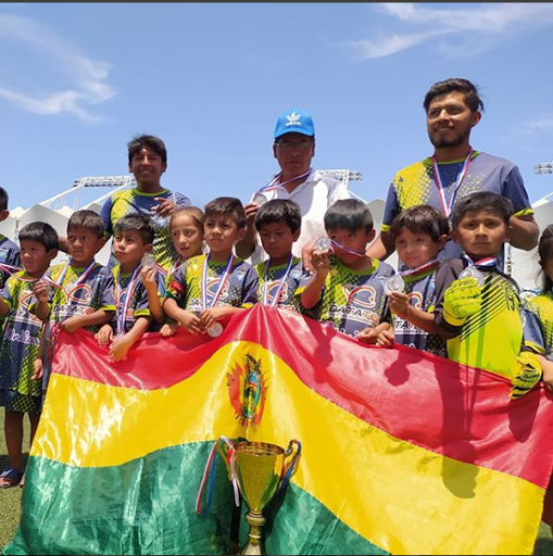 ESCUELA DE FUTBOL 