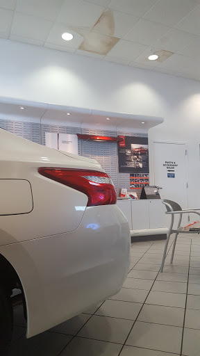 Nissan Dealer «Vaden Nissan of Hilton Head», reviews and photos, 84 Auto Mall Blvd, Hardeeville, SC 29927, USA