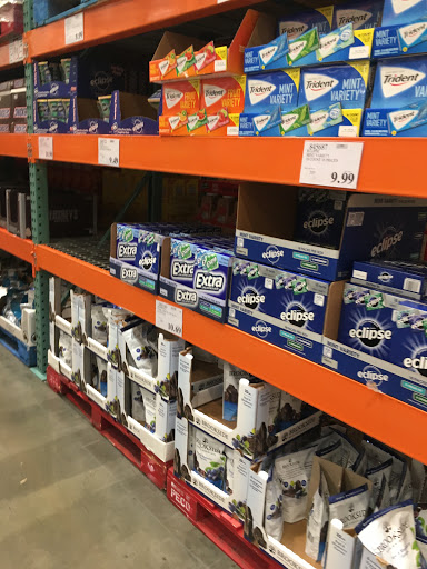 Warehouse store «Costco Wholesale», reviews and photos, 5901 Redwood Dr, Rohnert Park, CA 94928, USA