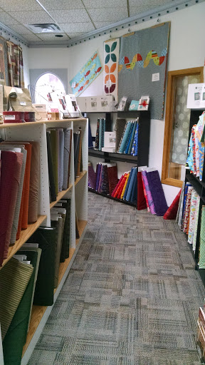 Quilt Shop «Quilt Elements», reviews and photos, 7 S Broad St, Bayfield, WI 54814, USA