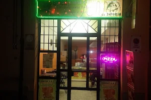 Express Kabab E Pizza image