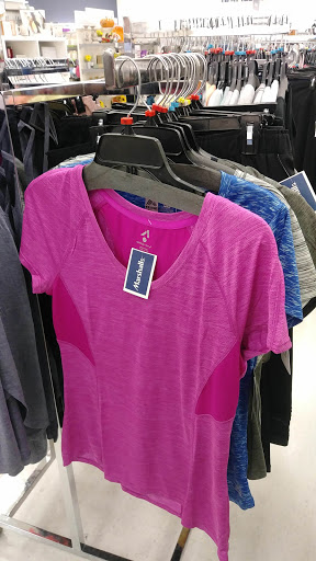 Shopping Mall «Buckhead Crossing Shopping Center», reviews and photos, 2625 Piedmont Rd NE, Atlanta, GA 30324, USA