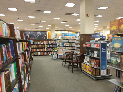 Book Store «Barnes & Noble», reviews and photos, 5231 E 41st St, Tulsa, OK 74135, USA