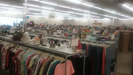 Thrift Store «Last Chance Thrift Store», reviews and photos, 900 Thornton Rd, Lithia Springs, GA 30122, USA