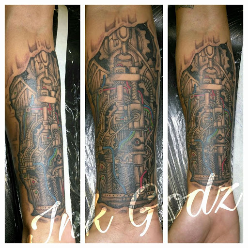 Explore tomahawk tattoo ideas, creative tattoo ideas in Saint Petersburg, available at Ink Godz Tattoos