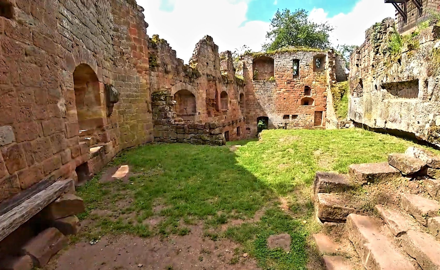 Photo n° 1 de l'avis de channel.a fait le 09/05/2021 à 20:32