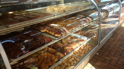 Donut Shop «Happy Donuts», reviews and photos, 3801 24th St, San Francisco, CA 94114, USA