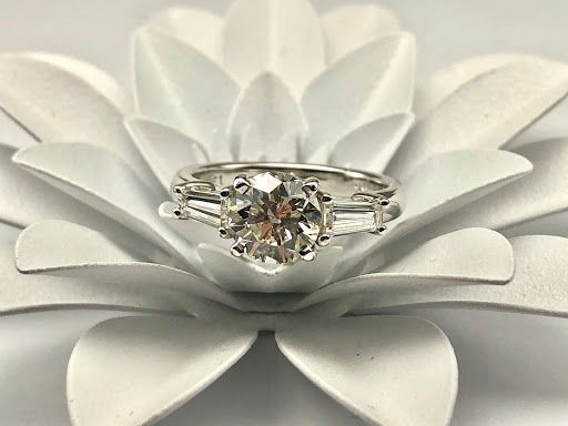 Jeweler «Karagosian & Sons Jewelers Inc», reviews and photos, 2266 Orchard Lake Rd, Sylvan Lake, MI 48320, USA