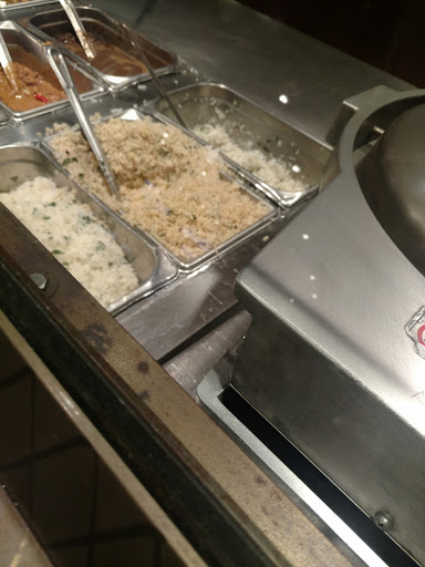 Mexican Restaurant «Chipotle Mexican Grill», reviews and photos, 1600 Warren St, Mankato, MN 56001, USA