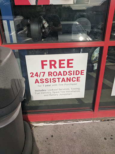 Auto Parts Store «Pep Boys Auto Parts & Service», reviews and photos, 1941 Forest Ave, Staten Island, NY 10303, USA