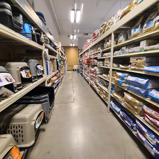Pet Supply Store «PetSmart», reviews and photos, 13720 Riverside Dr, Sherman Oaks, CA 91423, USA