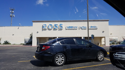 Clothing Store «Ross Dress for Less», reviews and photos, 2375 NW Military Hwy, San Antonio, TX 78231, USA