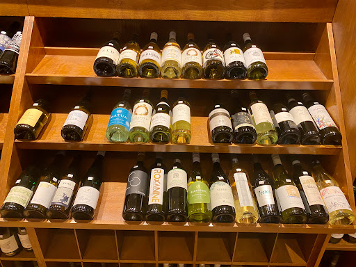 Wine Store «Spiritus Wines», reviews and photos, 220 Asylum St, Hartford, CT 06103, USA