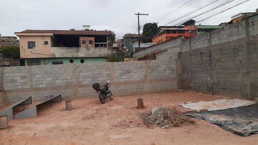 Logo da empresa - Leo reformas e construçao