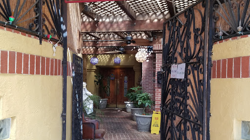 Las Brisas Restaurant