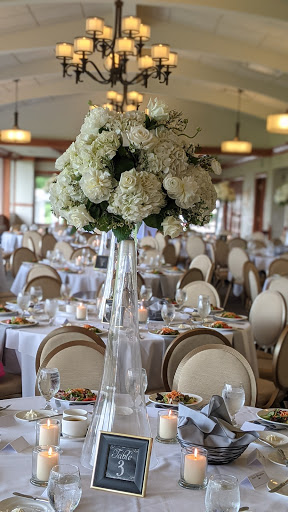 Country Club «North Shore Country Club», reviews and photos, 3100 W Country Club Dr, Mequon, WI 53092, USA