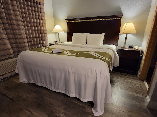 Hotel «Quality Inn & Suites Tampa - Brandon near Casino», reviews and photos, 10007 Princess Palm Ave, Tampa, FL 33619, USA