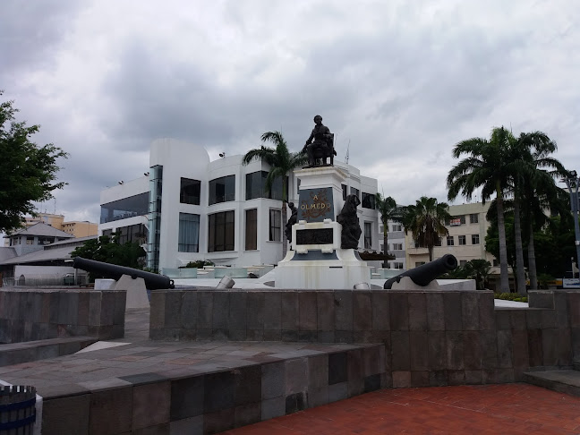 Opiniones de José Joaquín de Olmedo Monument en Guayaquil - Mercado