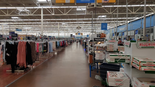 Department Store «Walmart Supercenter», reviews and photos, 7450 Cypress Gardens Blvd, Winter Haven, FL 33884, USA