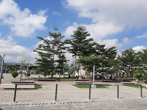 Libertad Plaza