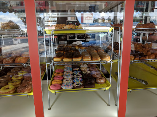 Donut Shop «Donut Place», reviews and photos, 5476 Del Amo Blvd, Long Beach, CA 90808, USA