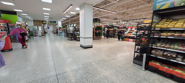 Comments and reviews of Asda Morley Superstore