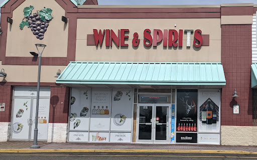 Wine Store «Wine & Spirits», reviews and photos, 543 River Rd, Edgewater, NJ 07020, USA