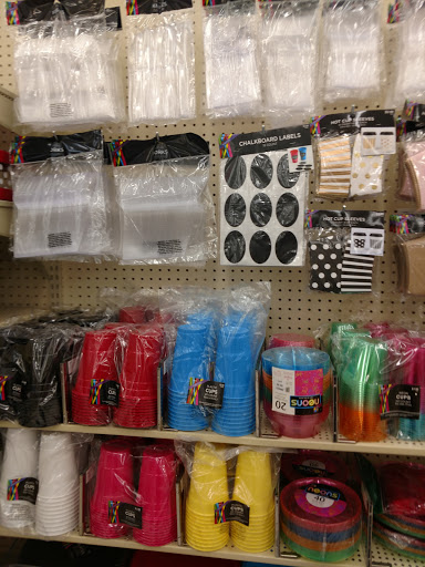 Craft Store «Hobby Lobby», reviews and photos, 555 Center Dr NW, Grand Rapids, MI 49544, USA