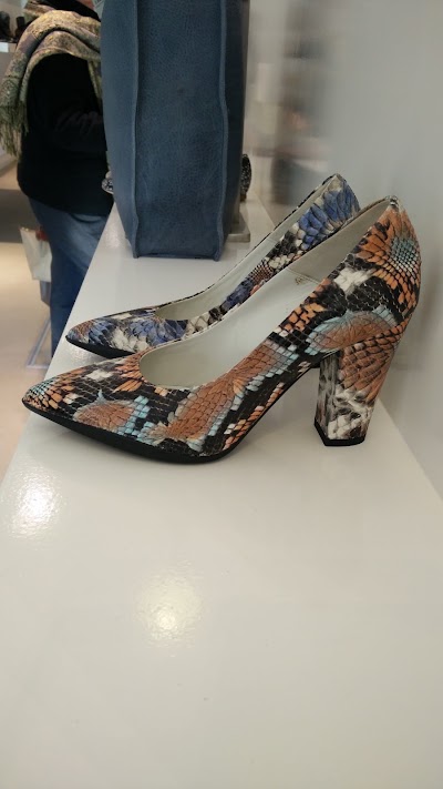 Photos of Mille Grazie schoenmode "moois voor vrouwen"