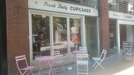 Cafe «Cupcake Royale», reviews and photos, 108 Pine St, Seattle, WA 98101, USA