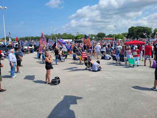 Shopping Mall «DeSoto Square Mall», reviews and photos, 303 301 Blvd W, Bradenton, FL 34205, USA