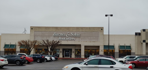 Book Store «Barnes & Noble», reviews and photos, 540 Ed Noble Pkwy, Norman, OK 73072, USA