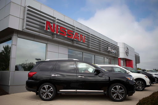 Rosen Nissan Milwaukee Service