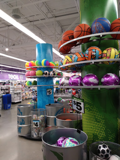 Variety Store «Five Below», reviews and photos, 2108 N 2nd St, Millville, NJ 08332, USA