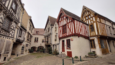 Village de Noyers à Noyers