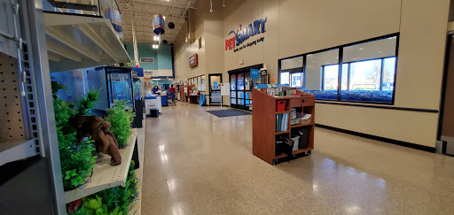 Pet Supply Store «PetSmart», reviews and photos, 17585 Southcenter Pkwy, Tukwila, WA 98188, USA