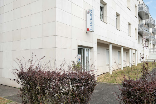 Centre d'imagerie pour diagnostic médical PALAISEAU Radiographie / Echographie / Mammographie / Cone Beam Imagerie médicale 91 Palaiseau