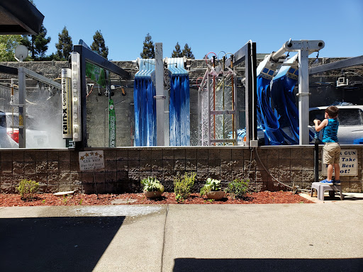 Car Wash «Folsom Glenn Car Wash & Auto Lube», reviews and photos, 414 Glenn Dr, Folsom, CA 95630, USA