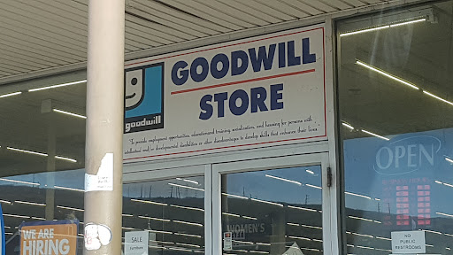 Shopping Mall «Keyser Oak Shopping Center», reviews and photos, 1790 N Keyser Ave, Scranton, PA 18508, USA