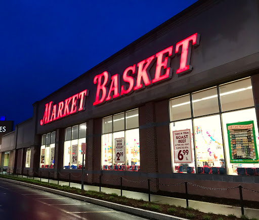 Grocery Store «Market Basket», reviews and photos, 310 Mishawum Rd, Woburn, MA 01801, USA