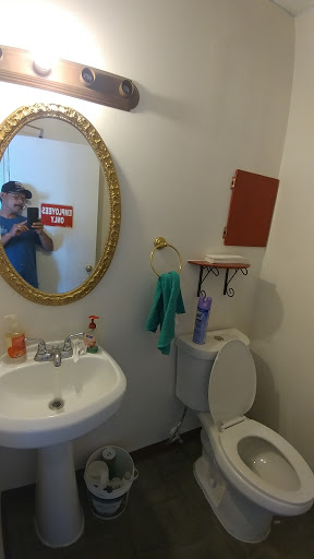 Donut Shop «Alvernon Donut Shop», reviews and photos, 1450 S Alvernon Way, Tucson, AZ 85711, USA