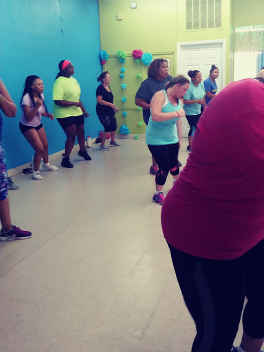 Beauty Salon «Natural Eyebrows Threading», reviews and photos, 5030 Poplar Level Rd, Louisville, KY 40219, USA