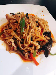 Photo n°84 de Restaurant Petit Villa à Paris ()