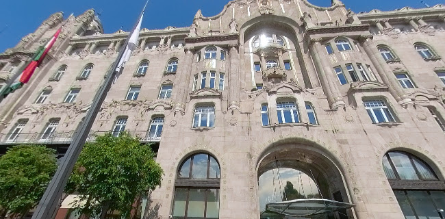 The Spa at Four Seasons Hotel Gresham Palace Budapest - Budapest