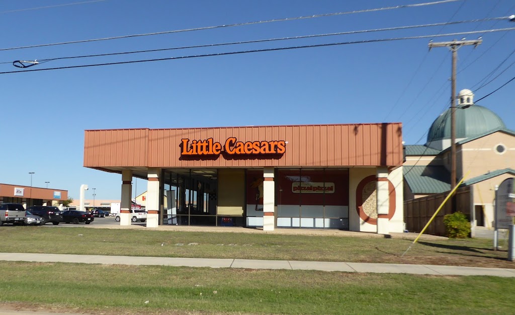Little Caesars Pizza 76513