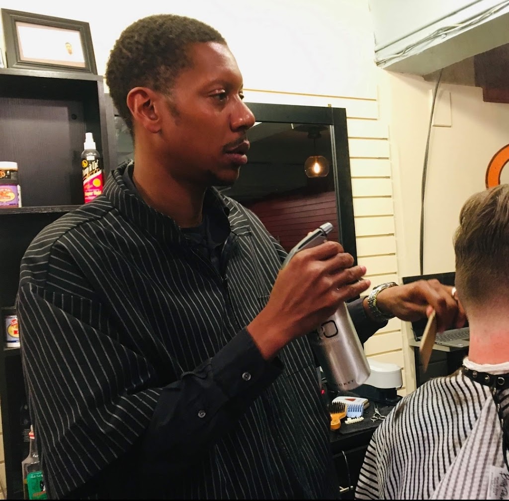 The people's barbershop and shave parlor 03755
