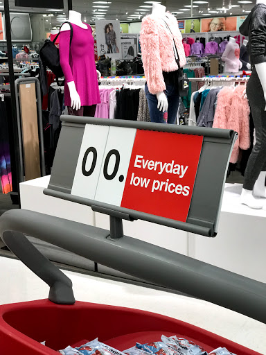 Shopping Mall «Long Gate Shopping Center», reviews and photos, 4814 Hale Haven Dr, Ellicott City, MD 21043, USA